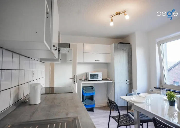 Bege Work Essentials *