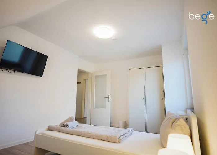 Bege Work Essentials * Datteln